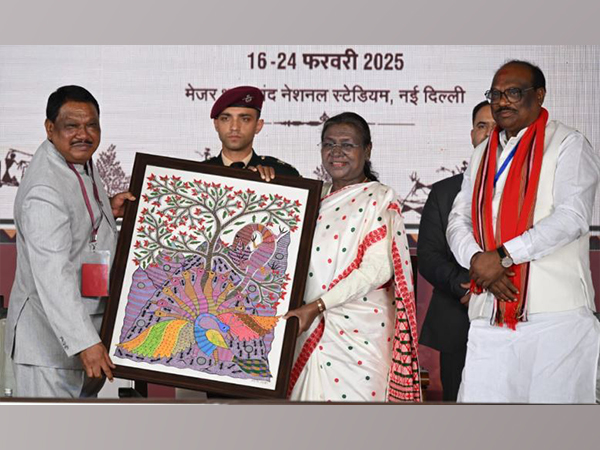 President Droupadi Murmu inaugurates Aadi Mahotsav 2025 (Photo/X:@rashtrapatibhvn)