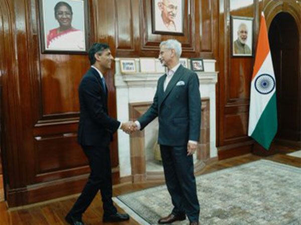 External Affairs Minister Rishi Sunak with Former UK PM Rishi Sunak (Image: X@DrSJaishankar)