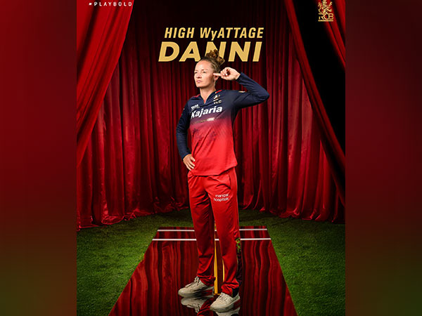  Danni Wyatt-Hodge (Photo: X/@RCBTweets)