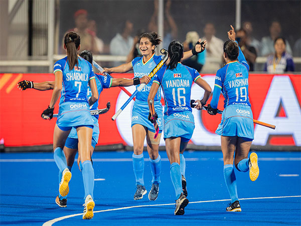  Indian Women’s Hockey Team (Photo: Hockey India)