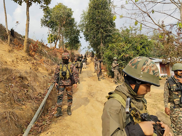 Cordon operations conducted by Security forces (Photo/@manipur_police) 