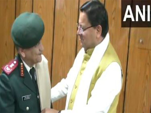 CM Pushkar Singh Dhami with CDS General Anil Chauhan (Photo/ANI) 