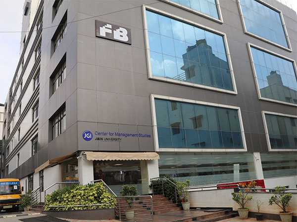 JAIN University CMS Bangalore: Shaping Future Business Leaders with Industry-Relevant BBA Programs 