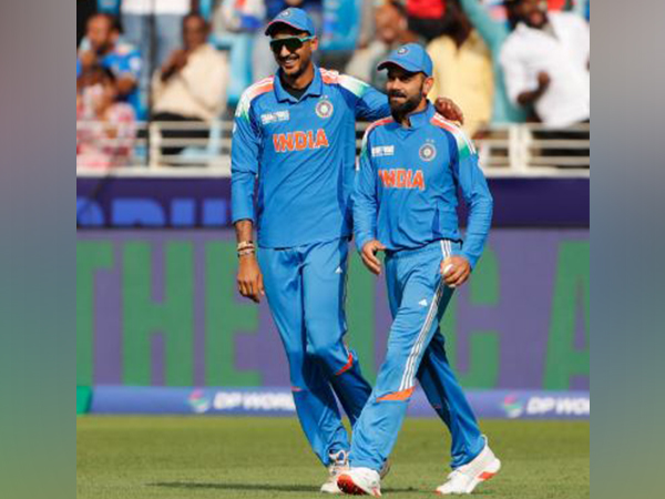 Axar Patel (L) and Virat Kohli (R) (Photo: @BCCI/X) 