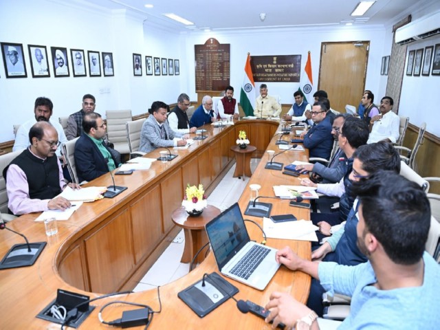 Andhra Pradesh Chief Minister N. Chandrababu Naidu on Thursday held a video conferencing meeting with Union Minister for Agriculture and Farmers' Welfare and Rural Development, Shivraj Singh Chouhan.  (Photo/ANI)