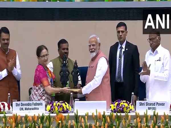 Prime Minister Narendra Modi being facilitated at 9th Marathi literary conference(Photo/ANI)