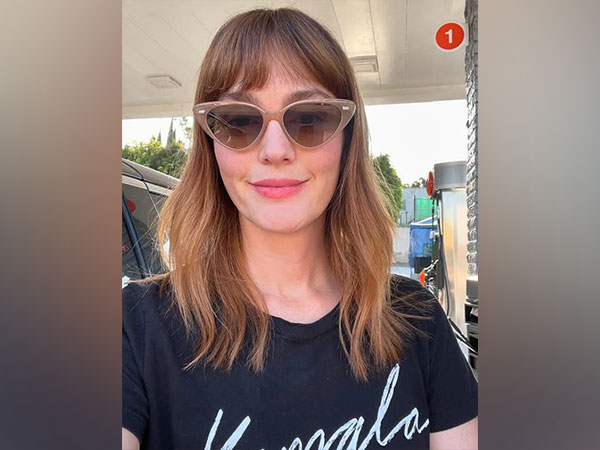 Leighton Meester (Image source: Instagram/@itsmeleighton)