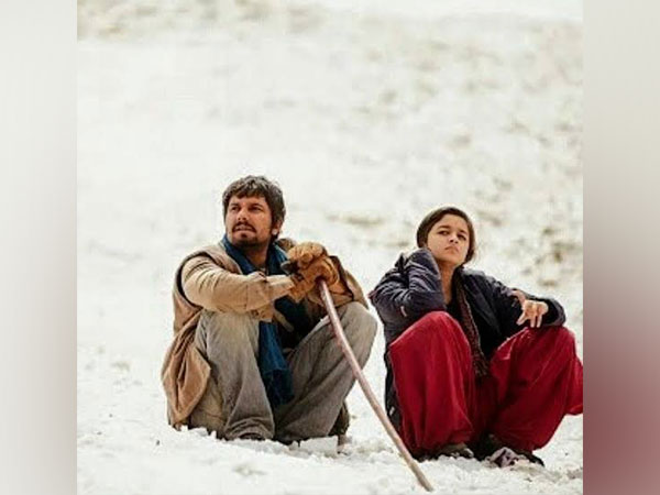 Actors Randeep Hooda and Alia Bhatt (Image source; Instagram)