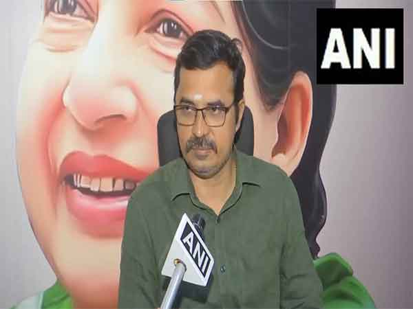 AIADMK national spokesperson Kovai Sathyan