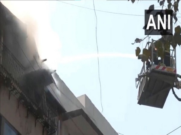 Massive fire breaks out in Mumbai (Photo: ANI)