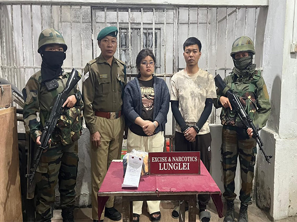 Assam Rifles recovered heroin worth Rs 40.38 lakhs from Lunglei, Two held (Photo/ANI)