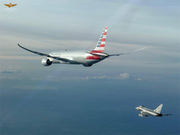 Boeing 787-9 Dreamliner being tailed by two Italian Eurofighter Typhoon warplanes (Image: X@ItalianAirForce)