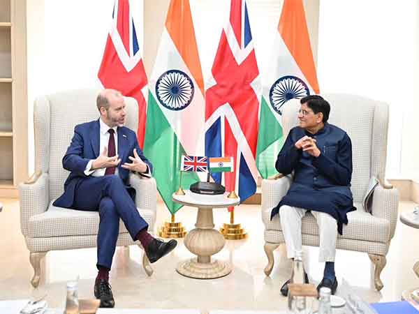 Union Minister for Commerce and Industry Piyush Goyal and UK's Secretary of State for the Department for Business and Trade Jonathan Reynolds (Image credit: X/@PiyushGoyal)