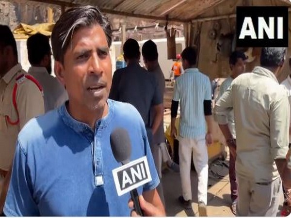 A member of Rat miners team arrived in in Nagarkurnool for Telangana tunnel rescue (Photo/ANI)