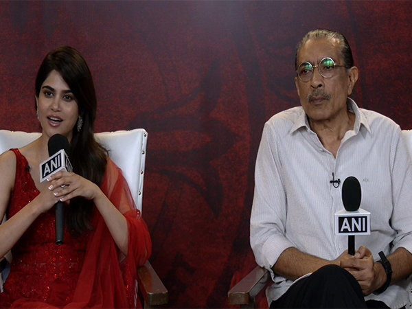 Aaditi Pohankar and Prakash Jha (Image Source: ANI)