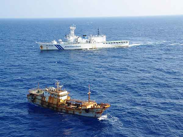 A file photo of a boat suspected to be a Chinese coral fishing boat in Japanese waters (Photo/Reuters)