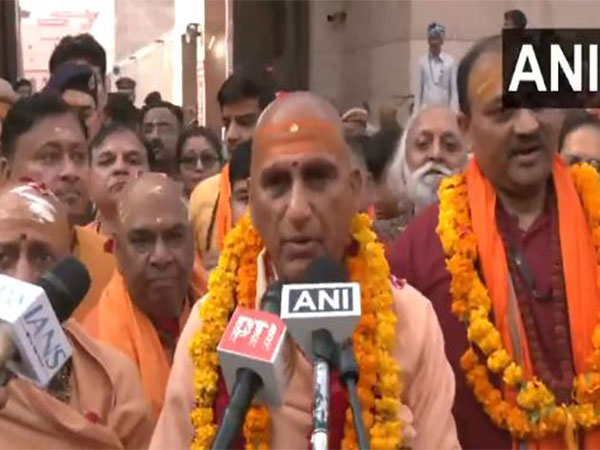 Acharya Mahamandaleshwar Swami Avdheshanand Giri Maharaj of Juna Akhara (Photo/ANI)