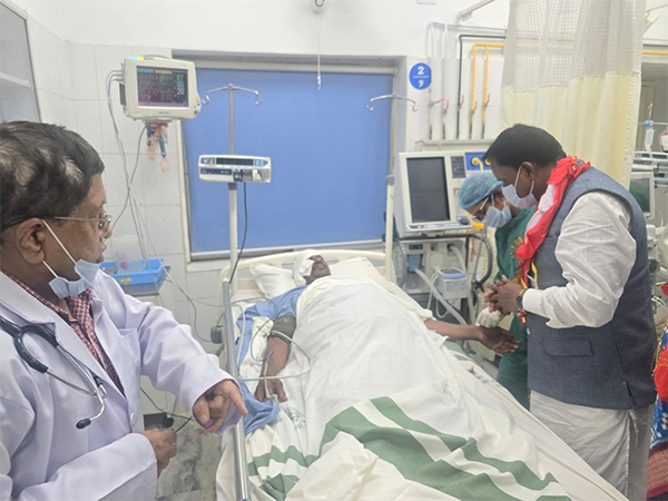 Odisha CM Mohan Majhi at the hospital (Photo: Mohan Charan Majhi/X)