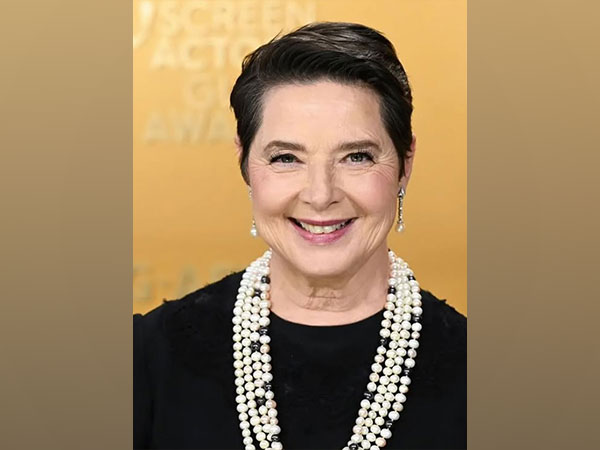 Isabella Rossellini (Image source: Instagram/  isabellarossellini) 