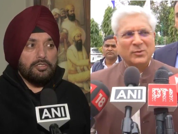BJP MLAs Arvinder Singh Lovely and Kailash Gahlot (Photo/ANI)