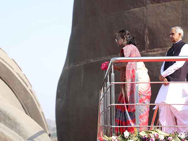 President Droupadi Murmu visits Statue of Unity (Photo/Gujarat CMO)