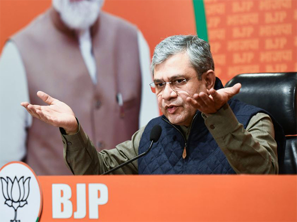 Union Minister Ashwini Vaishnaw (Photo/ANI)