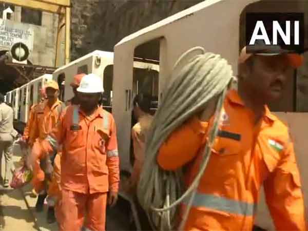 A combined effort by mining experts from Singareni, NDRF, SDRF, Indian Army and other forces is being carried out (Photo/ANI)