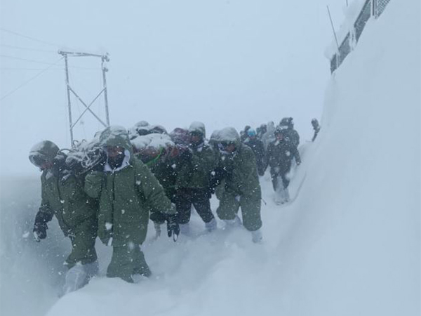 Rescue ops continue at site of avalanche in Chamoli (Photo/@suryacommand)