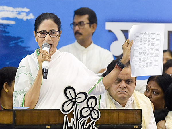 West Bengal CM Mamata Banerjee (Photo/ANI)