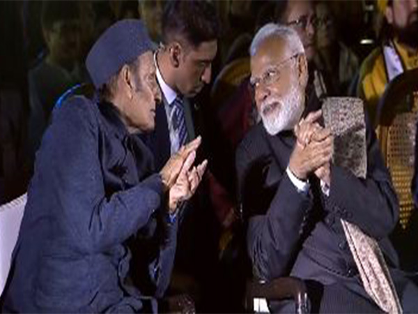 PM Modi at the Jahan-e-Khusrau program (Photo/ANI) 