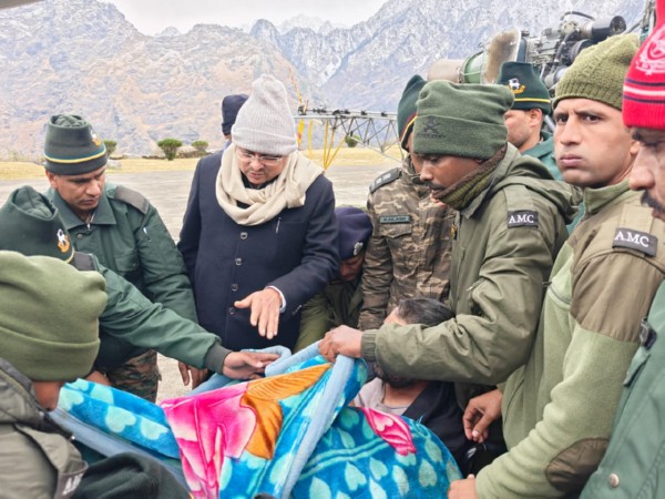 Uttarakhand CM Pushkar Singh Dhami visits avalanche affected site near Mana (Photo/ Facebook)