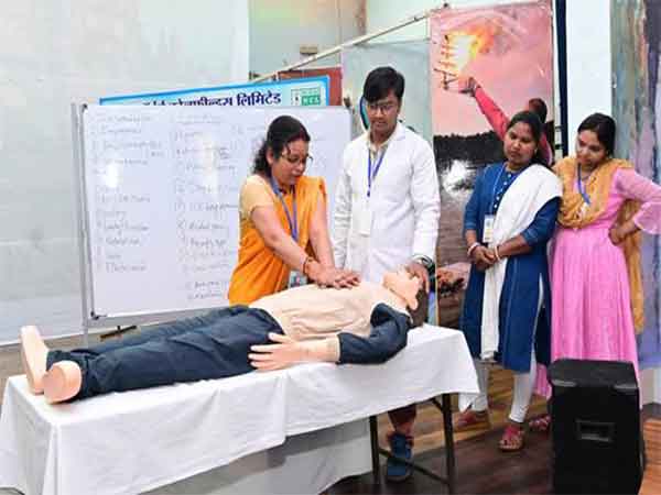 NCL to turn over 8000 homemakers to first aiders. (Photo: PIB)