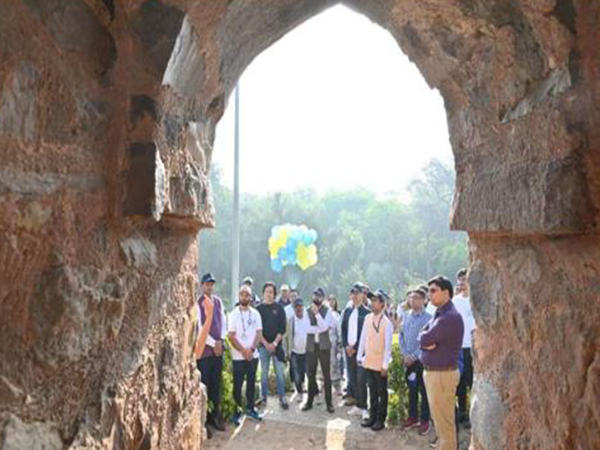 Presently, more than 15,000 Jan Aushadhi Kendras have been opened across the country covering all the districts of the country.(PIB)