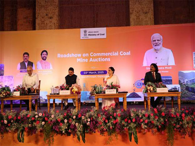 Ministry of Coal Organizes Roadshow on Commercial Coal Mine Auctions in Gandhinagar, Gujarat (Image: PIB)