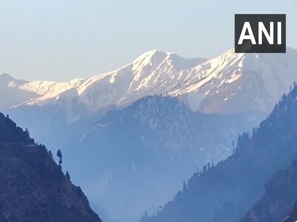 Sun shines in Bhalesa after two days of continuous snowfall. (Photo/ANI)