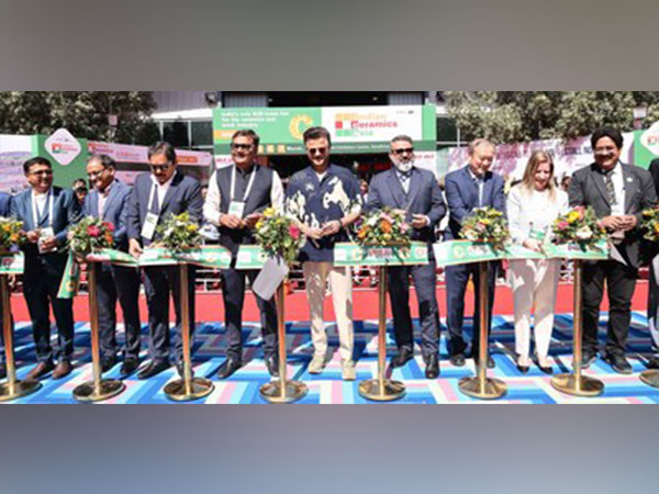 Anil Kapoor inaugurates ICA 2025 at the Helipad Exhibition Centre, Gandhinagar, Gujarat, alongside esteemed industry leaders and international dignitaries