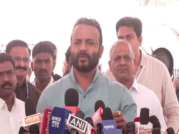 Maharashtra Minister Jaykumar Gore (Photo/ANI)