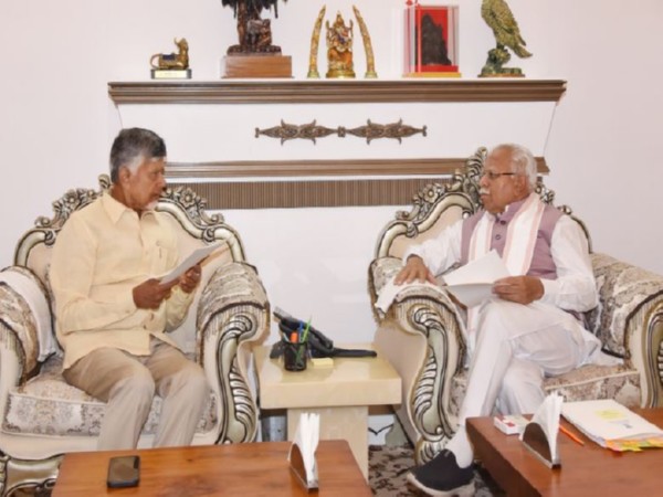 Andhra Pradesh Chief Minister Chandrababu Naidu met Union Minister for Urban Affairs Manohar Lal Khattar (Photo/X: @ncbn)