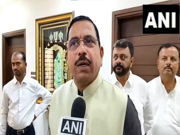  Union Consumer Affairs Minister Pralhad Joshi (Photo/ANI)