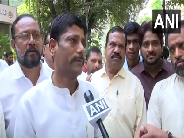 Former Congress MLA Ravindra Dhangekar (File Photo/ANI) 