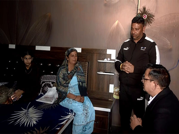 Relatives of Gurpreet Singh (Photo/ANI)