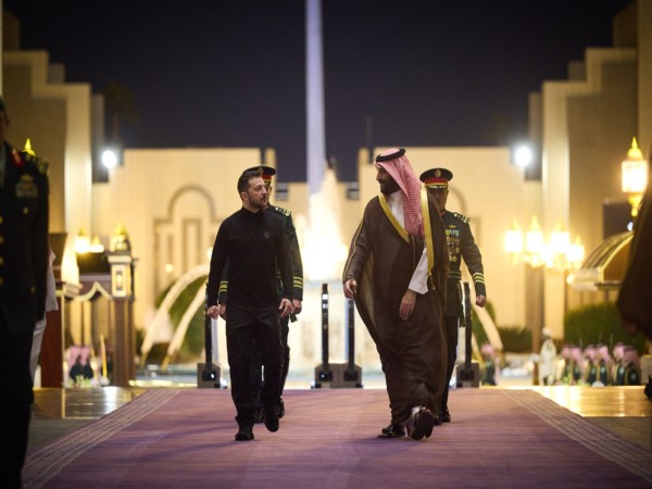 Ukrainian President Volodymyr Zelenskyy arrives in Saudi Arabia for high-level peace discussions. (Photo: X/ @ZelenskyyUa)