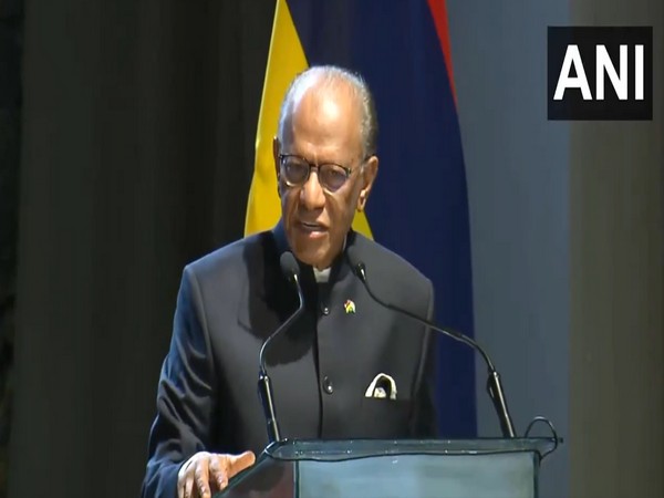 Mauritius PM Navinchandra Ramgoolam addressing the Indian community event (Photo/ANI)