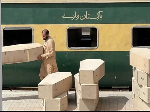 Coffins being brought to Quetta Railway Station (Photo/X@AMirza86155555 )