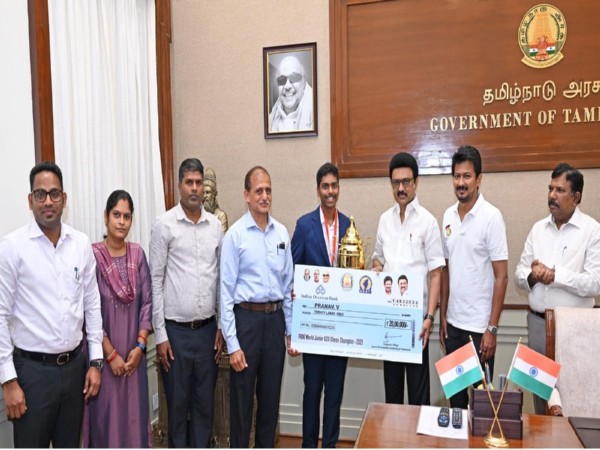 Pranav with MK Stalin and Udhayanidhi Stalin (Photo: TN DIPR) 