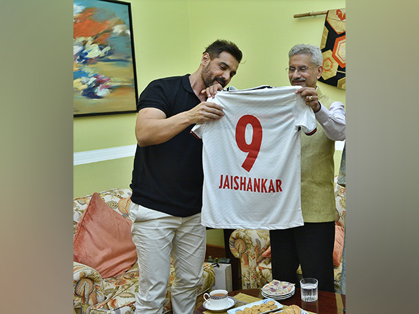 John Abraham, S Jaishankar (Photo/X/@DrSJaishankar)