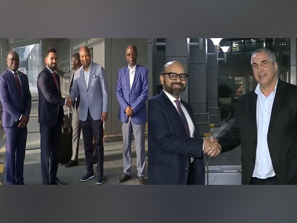 Cuba's Deputy PM Eduardo Martinez Diaz (right), Ghana's Minister for Foreign Affairs Samuel Okudzeto Ablakwa (left) (Photo/ANI)