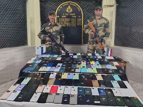 BSF troops recover 187 mobile phones worth Rs 42 lakh (Photo/ X@BSF_Tripura)