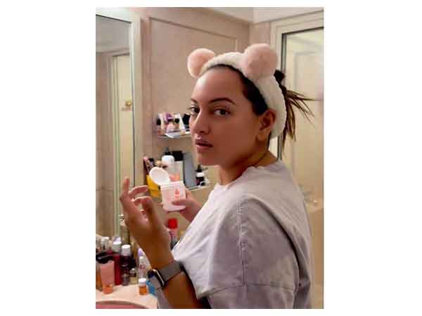 Sonakshi Sinha (Photo/instagram/@aslisona)