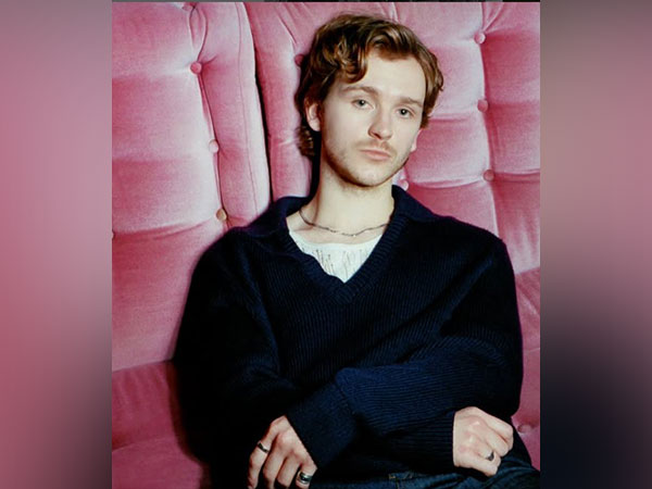 Harry Lawtey (Image source/Instagram/ @ harry_lawtey)